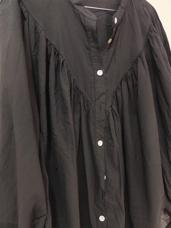 Camisa Corte PIco Negra